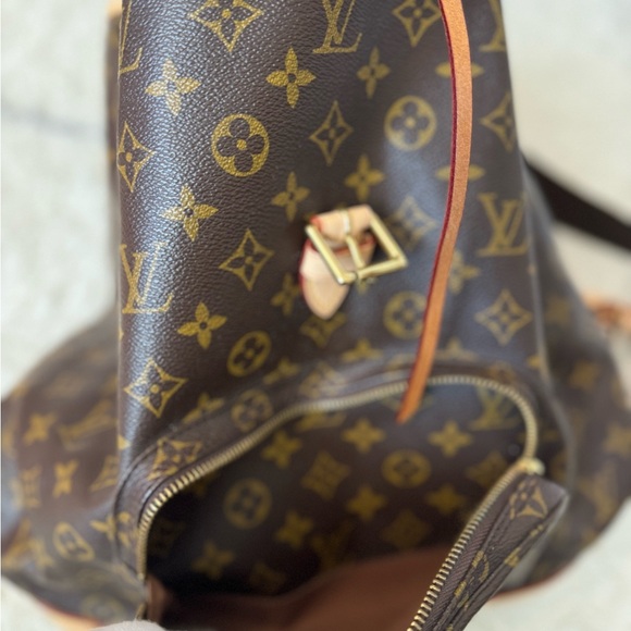 Louis Vuitton Montsouris GM with BRAND NEW VACHETTA - Picture 9 of 15